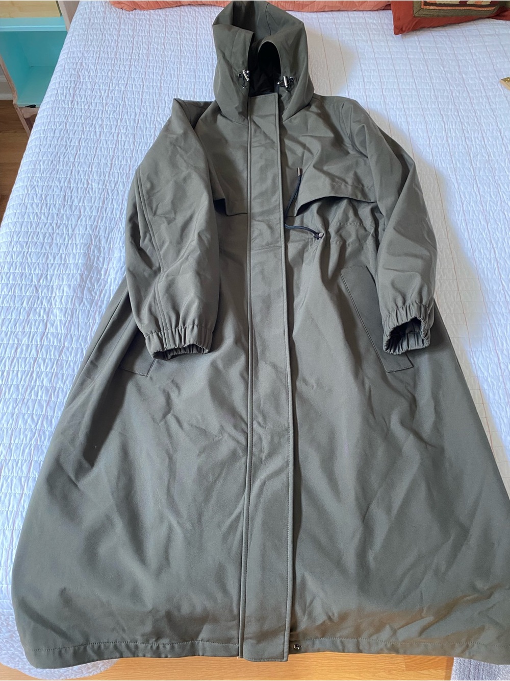 Tahari Olive Green Rain Jacket with Hood, Women’s Large